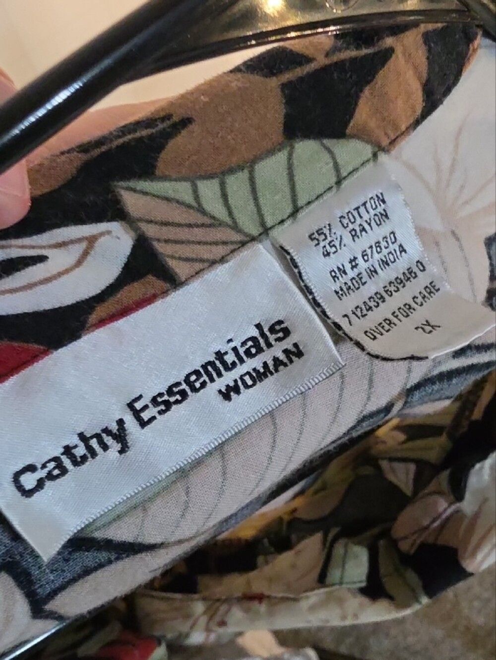 Cathy Essentials Button Down Women's Floral Hawaiian Shirt 2XL - Picture 3 of 3